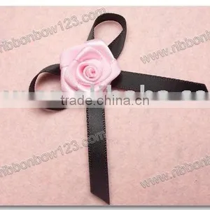 Noble Ribbon Roses thumbnail-1