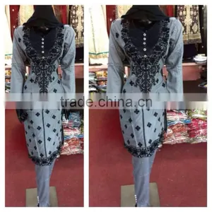 Ladies uk Dress thumbnail-1