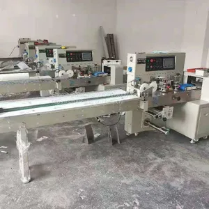 Flow Automatic Individual Face Mask Packing Machine For Packaging Medical Mask thumbnail-5
