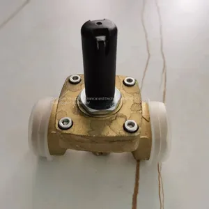 Castel Solenoid Valve Refrigeration Ball Valve for Air Conditioning in Cold Storage 1070/5 HM2 1070/4A6 thumbnail-2