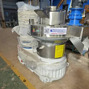 Sawdust Pellet Machine With a Motor Power of 220 Kilowatts. Stable - Running Biomass Wood Chip Pellet Machine thumbnail-1
