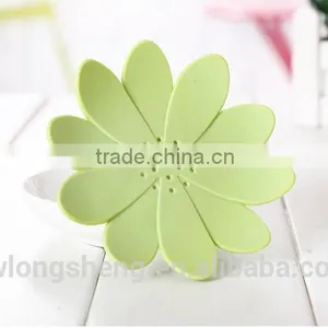 Nice Design Plastic Soap Dish in Flower Shape thumbnail-2