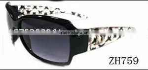 Sunglasses thumbnail-1