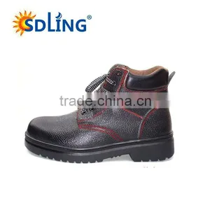 Water Proof Shoe on Sales thumbnail-1