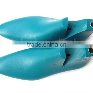 Plastic Shoe Lasts for Italian/Russian Men Shoes thumbnail-3