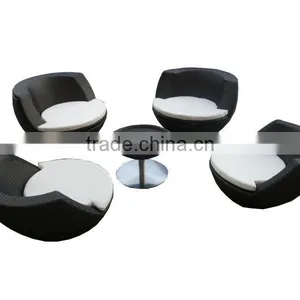 Leisure Rattan Furniture Synthetic Outdoor Patio Wicker Coffee Table and Chair thumbnail-3