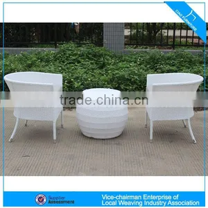 4296 White Elegant Coffee Table and Chairs thumbnail-1