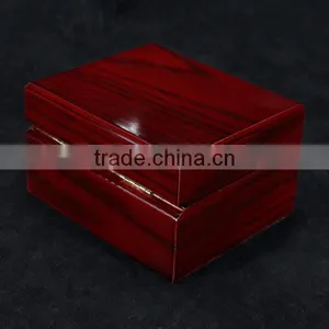 Luxury Wood Watch Packaging Box thumbnail-4