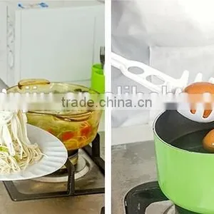 Wholesale Stock White Platic Sawtooth Noodle Ladle thumbnail-3