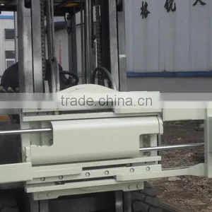 Non Side Shifting Drum Clamp as Forklift Attachments thumbnail-3