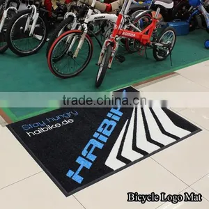 Anti-slip Custom Automotive Carpet thumbnail-4