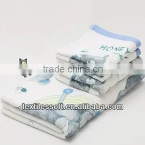 Pure Cotton Honey Bear Printed Towel Towel Set thumbnail-1