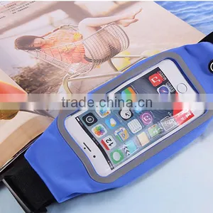 Multifunctional Waterproof Waist Belt Bag Capable of Touch Screen Belt Bag thumbnail-5