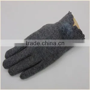 2016 Smart Wool/Cashmere Touchscreen Gloves thumbnail-5
