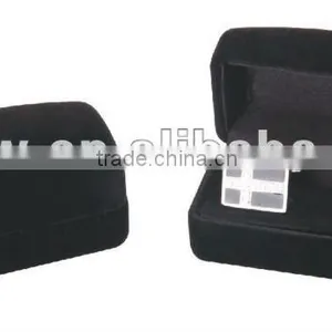 Velvet Cufflink Box thumbnail-1
