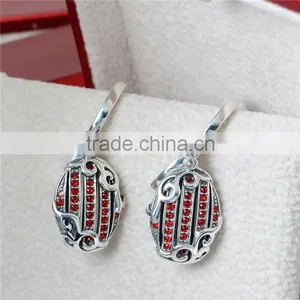 Latest Trends New Model Fashion Huggie Earring Designs thumbnail-3