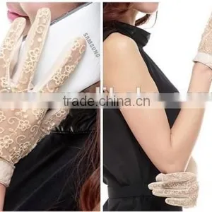 Stylish Girls Sexy Lace Gloves Purple Black Leather Sexy Lace Gloves thumbnail-5