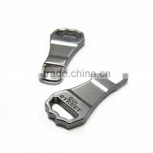 Black Metal Logo Zipper Pulls For Cloth Accessories thumbnail-4