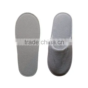 Luxury Waflle Closed Toe Hotel Slipper thumbnail-1