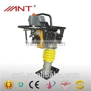 CJ70 Construction Equipments Robin Rammers Vibratory Tamper thumbnail-1