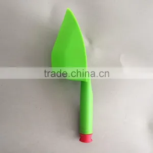 Plastic Scoop Shovel Feed Shovel Dog Food Shovel Cat Food Shovel thumbnail-1
