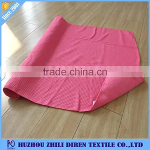 Eco-friendly Non-slip Microfiber Yoga Towel With Silicone Dot thumbnail-2