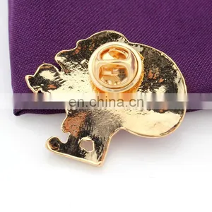 Latest Design Enamel Metal Santa Claus Holding Noel Banner Holiday Christmas Brooch Pin, Women's Retro Xmas Fashion Gift thumbnail-2