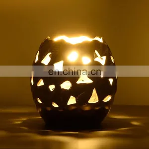 Modern Creative Nordic Desk Lamp and New Design of Flowe Pattern Table Lamp With CE and RoHS thumbnail-3