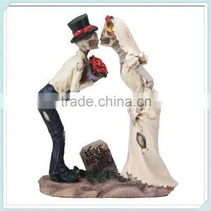 Day of the Dead Married Couple Skull Wedding Figurine for Halloween Decor thumbnail-1