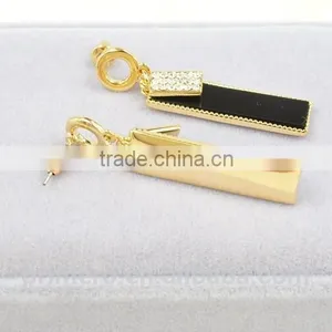 Rolled 18K Gold Plated Enamel Geometric Metal Women Fashion Long Earring thumbnail-6