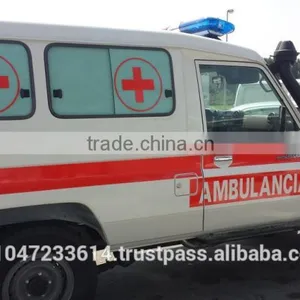 Toyota Land Cruiser Hardtop Ambulance thumbnail-3