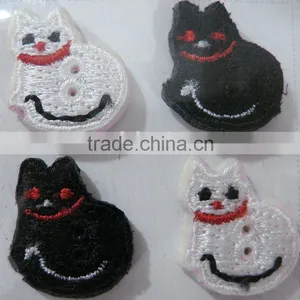 Embroidered Button Set thumbnail-1