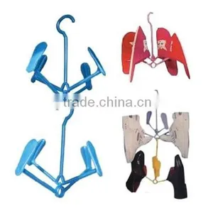 Colorful Plastic Shoes Hanger thumbnail-3