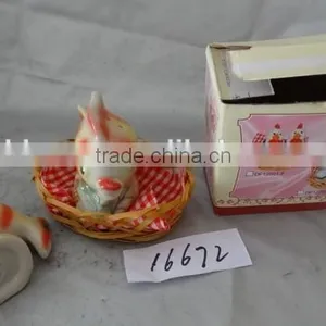Ceramic Fish Salt Shaker Animal Design Pepper Shaker thumbnail-2