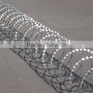 Barbed Concertina Wire / Razor Sharp Wire/ Factory in China thumbnail-1