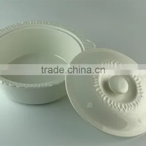 White Serveware Porcelain Serving Soup Tureen With Lid thumbnail-2