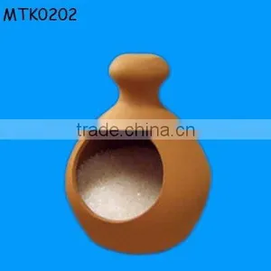 Terra Cotta Salt Piglet thumbnail-1