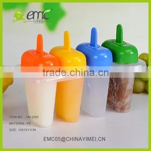 Set of 4pcs Plastic Ice Mold Juice Mold With Cover Ice Making Stools thumbnail-4