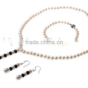 7-8 mm Round Wholesale Freshwater Pearls Necklace Earrings Bracelet Set thumbnail-1