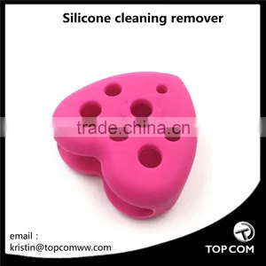 Silicone Cleaning Foundation From the Makeup Brush thumbnail-1