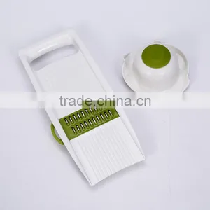CEN13 Amazon Hot Sale Multi-fuction Plastic Vegetable Peeler thumbnail-3