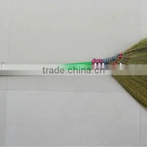 Chinese Natural Grass Short Handle Broom thumbnail-4