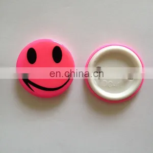 High Quality Pink Reflective Tin Badge thumbnail-4