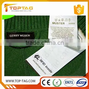 Programmable UHF Garment Rfid Smart Labels / Tags for Apparel Stock thumbnail-4