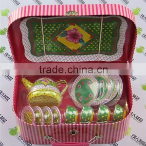 Metal Packing Tin Toys thumbnail-1