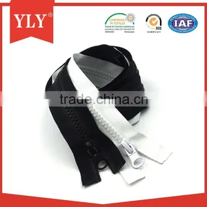 #5 Open End Plastic Resin Zipper With Metal Slider thumbnail-5