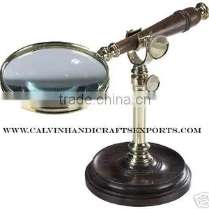 Magnifying Glass With Handsome Stand thumbnail-1