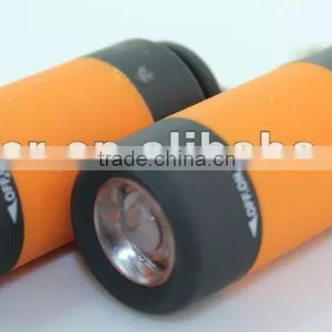 0.5W Keychain USB Charge Mini Flashlight thumbnail-1