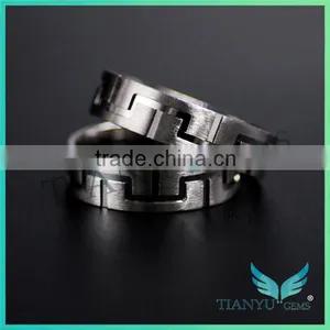 Platinum Rings Men and Women Finger Rings Wedding Ring thumbnail-2