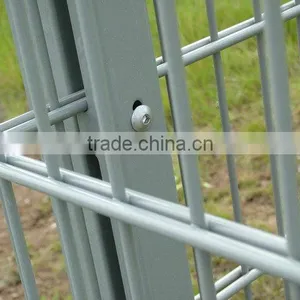 Airport Welded Wire Mesh Pvc Coated Garden Wire Mesh Fence thumbnail-1